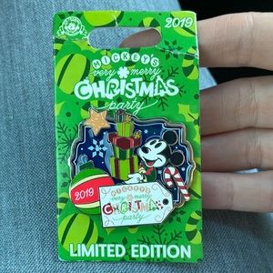 Limited Edition Disney Pin